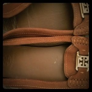 tory burch flats